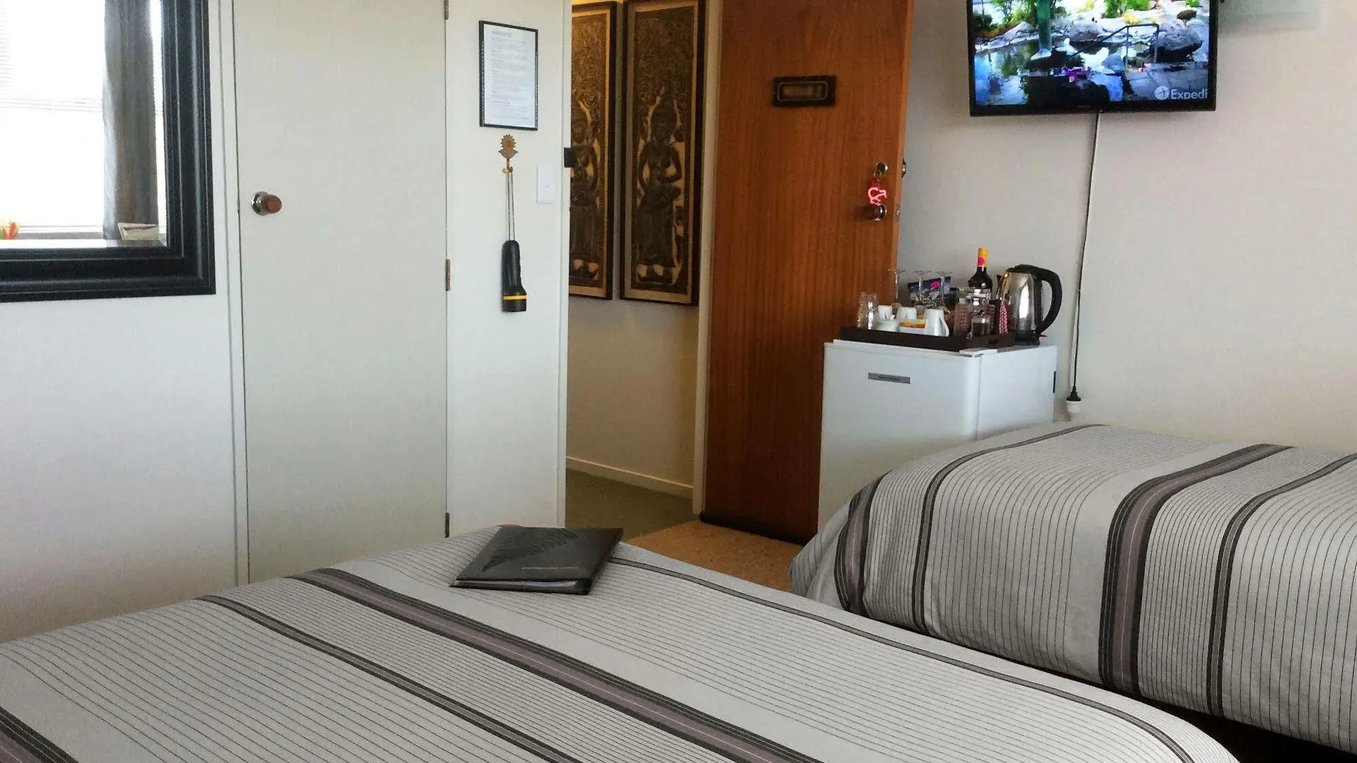 Guysers Gaystay For Men Rotorua Hotel